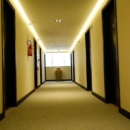 Neo Park Hotel Maringá Zewnętrze zdjęcie