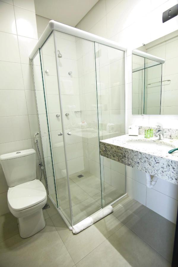 Neo Park Hotel Maringá Zewnętrze zdjęcie