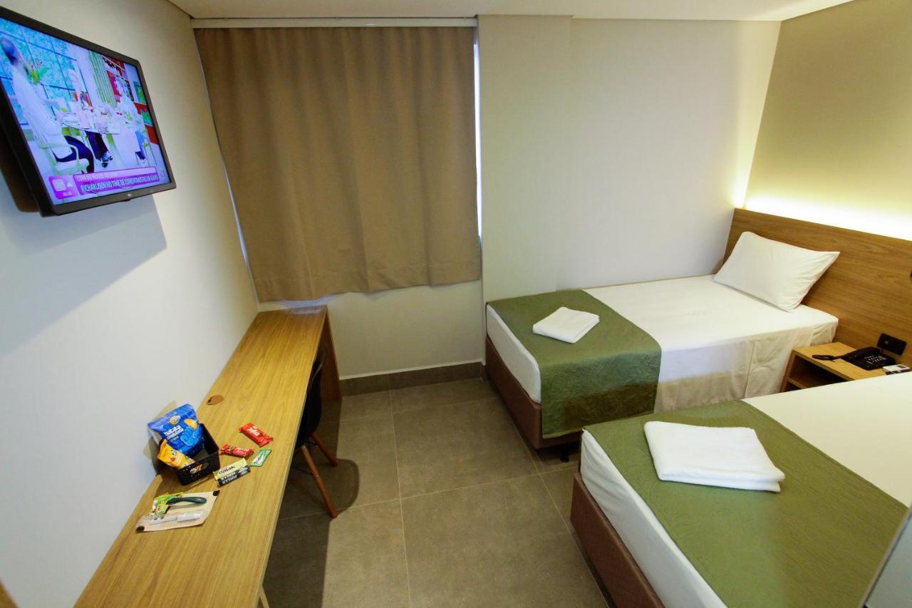 Neo Park Hotel Maringá Zewnętrze zdjęcie
